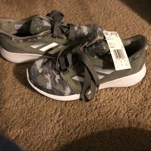 NWT no box Adidas Lux Camo sneakers